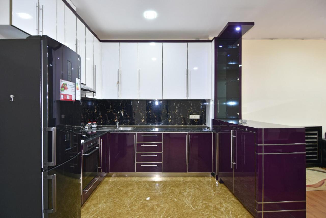 Rent Inn Yerevan On Arami Street Esterno foto
