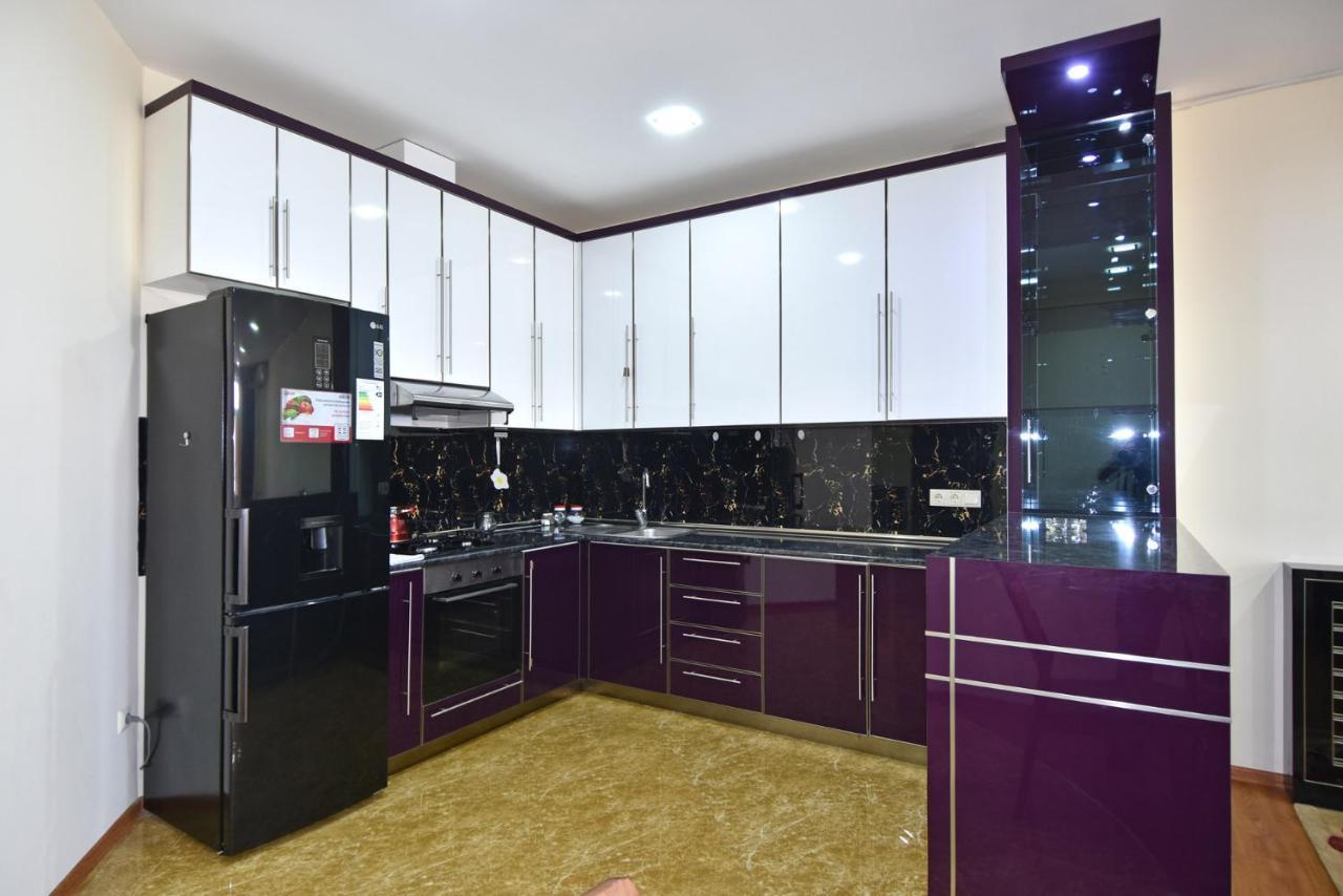 Rent Inn Yerevan On Arami Street Esterno foto